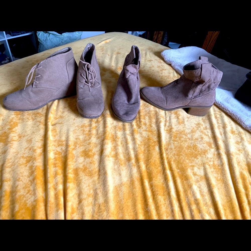 Brown suede shoes size nine